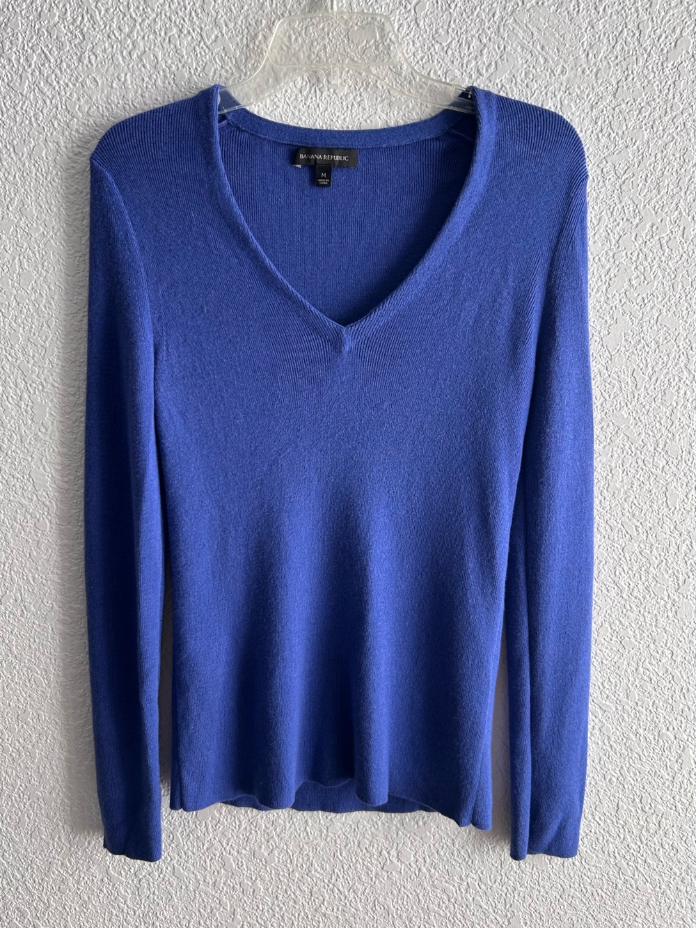 Banana Republic Cobalt Blue Slim Fit V Neck Merino Wool Blend Sweater Medium